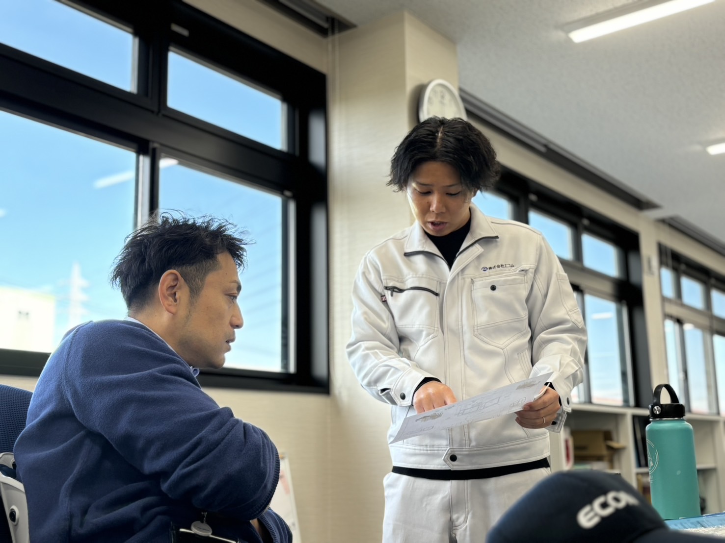 株式会社エコム