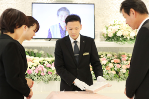 ライフサービスグループ株式会社