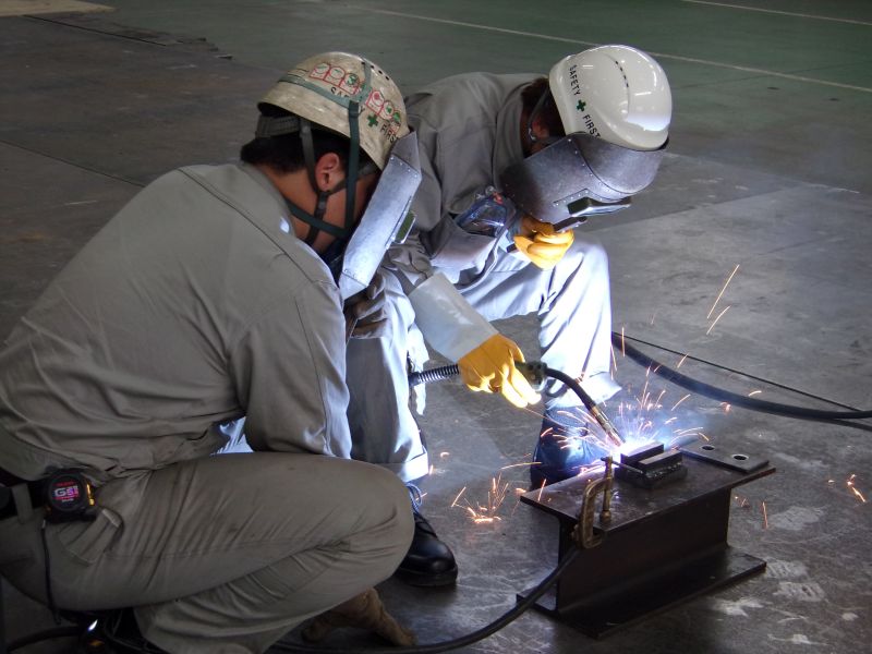 富士鋼業株式会社