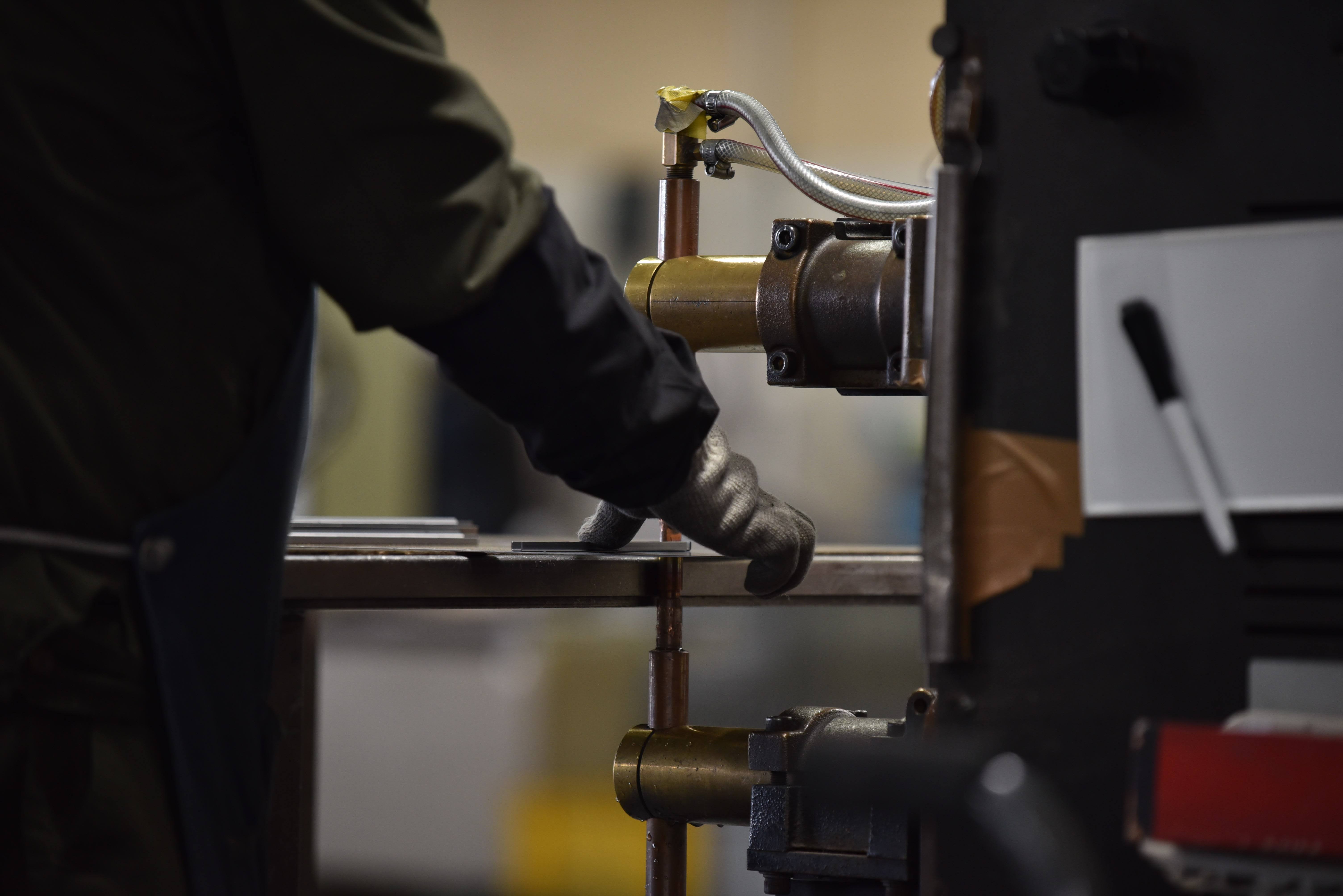 芝原工業株式会社